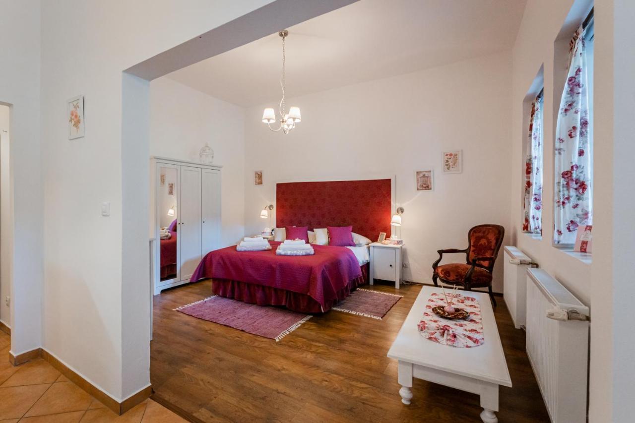 Penzion U Babky Bylinkarky Kutná Hora Extérieur photo