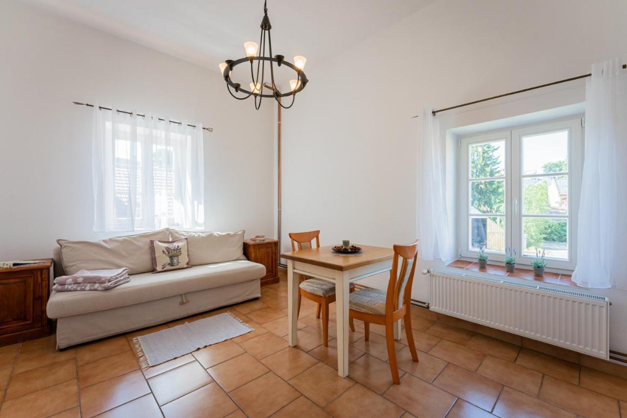 Penzion U Babky Bylinkarky Kutná Hora Extérieur photo